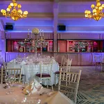 Treacys Oakwood Hotel, Hotel Shannon