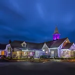 Hotel Treacys Oakwood Hotel,