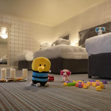 酒店 Treacys Oakwood Hotel, 香侬