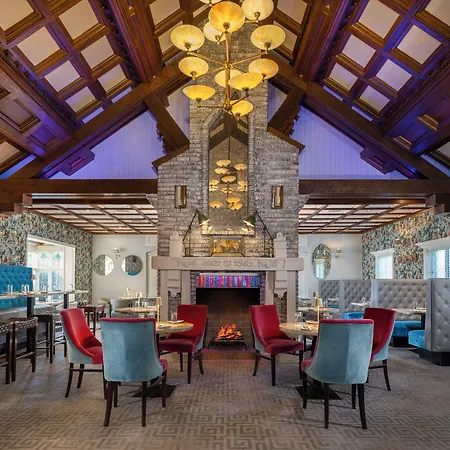Hotel Treacys Oakwood Hotel, Shannon