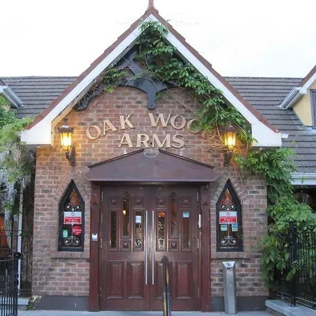 酒店 Treacys Oakwood Hotel,