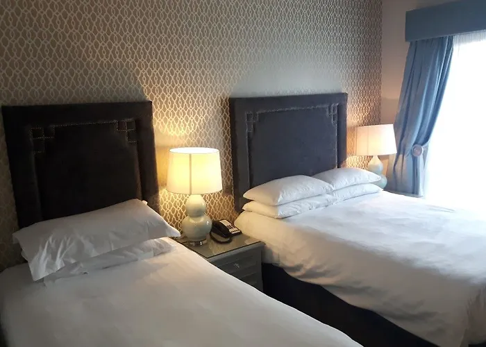 Treacys Oakwood Hotel, Szálloda Shannon